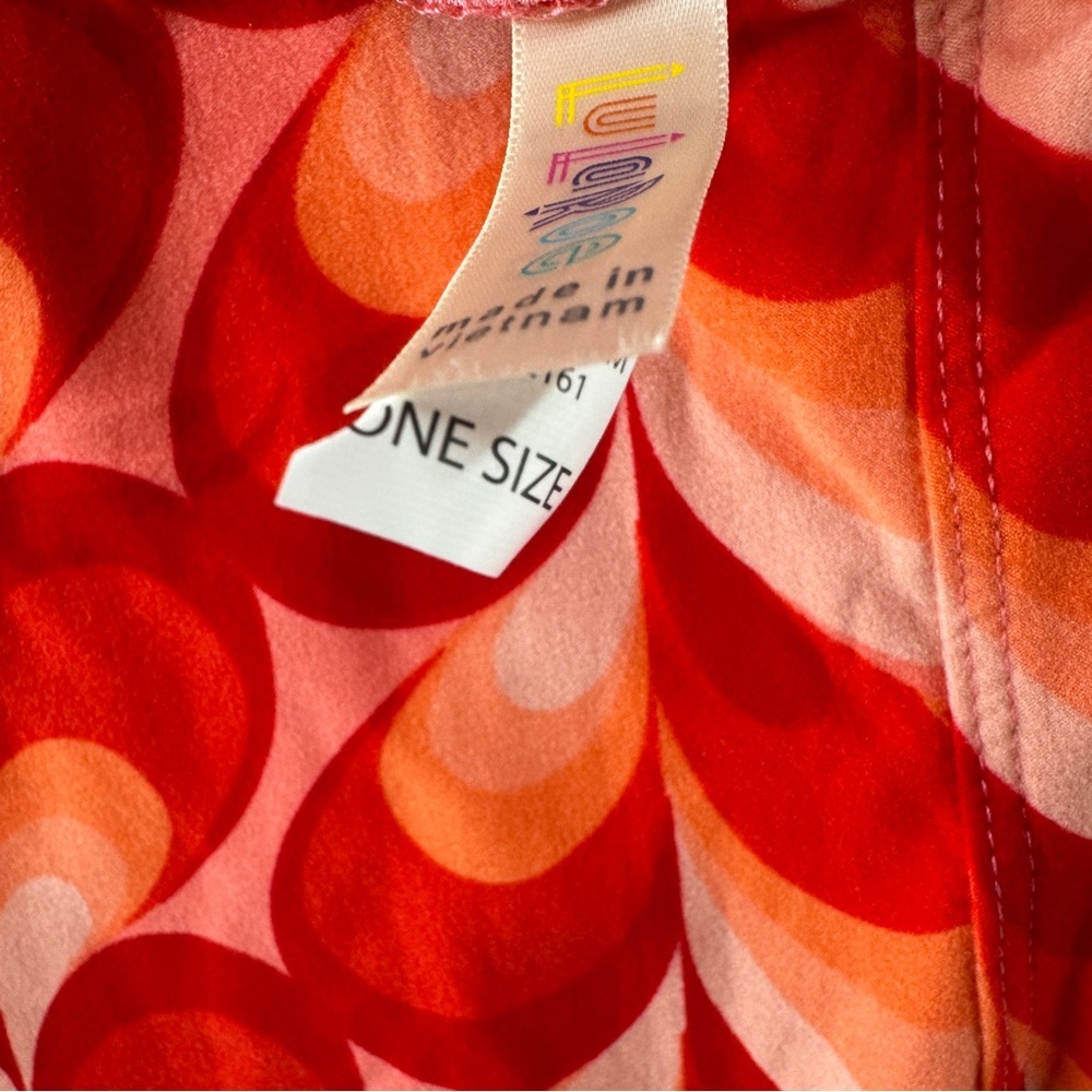 LuLaRoe One Size (OS) Leggings – Buttery Soft Stretchy Printed Leggings - Picture 5 of 5